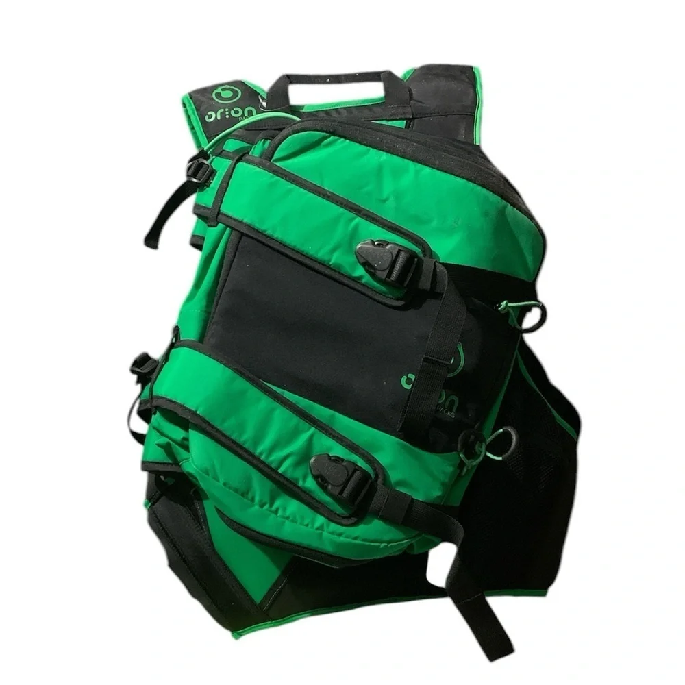 ORION Packs Method Snowboard Backpack Black Green Men's - Size Small - Picture 2 of 3